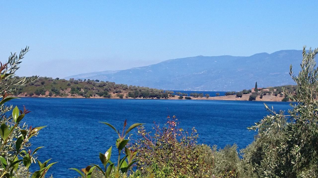 Villa Saint Andrews Bay Milína Esterno foto
